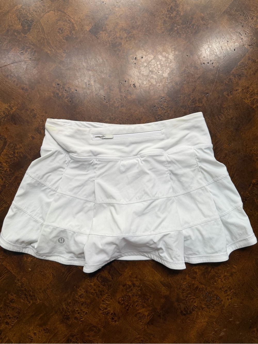 Lululemon pace rival skirt